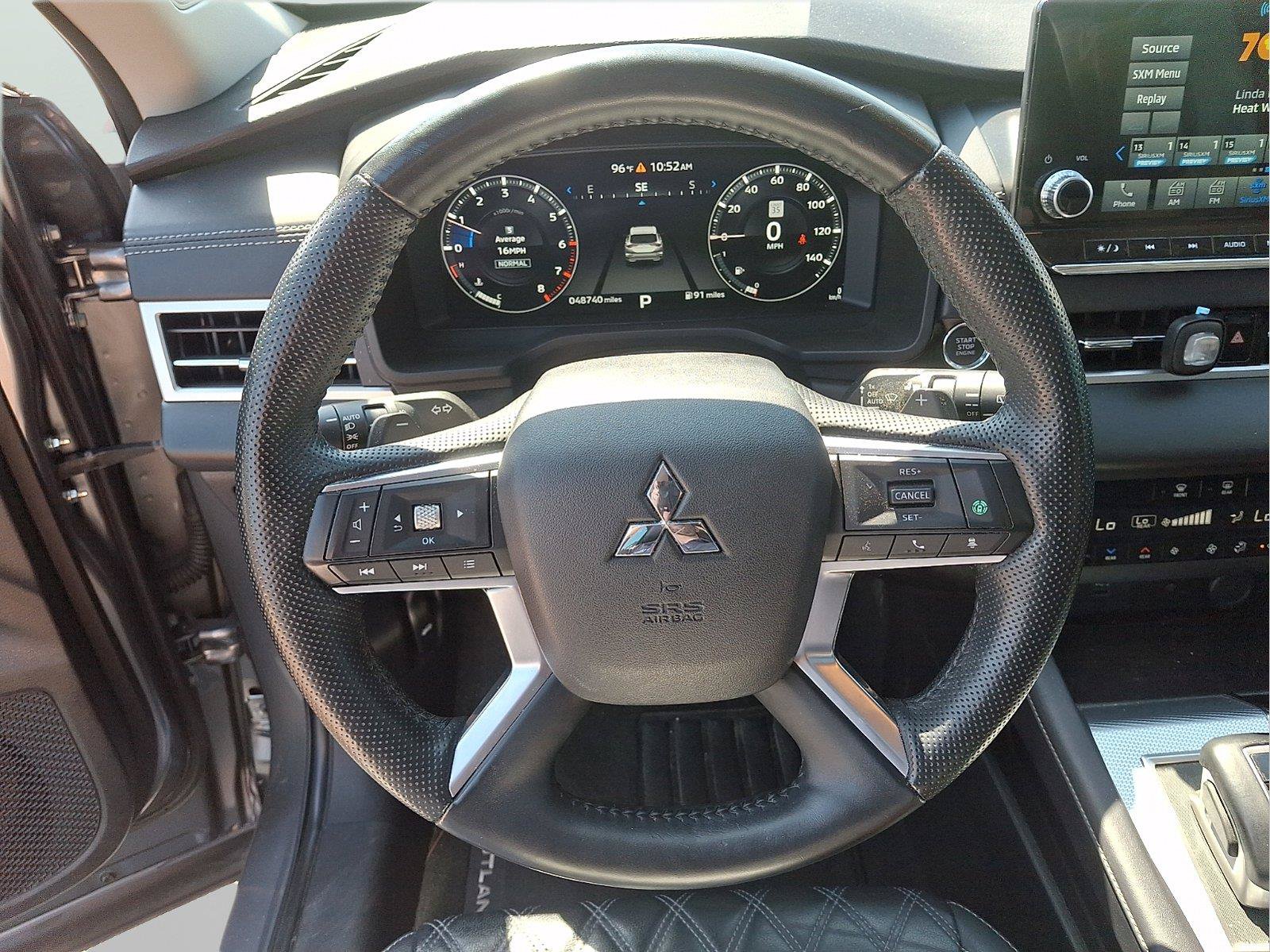 Used 2023 Mitsubishi Outlander SEL AWD/4WD image 20