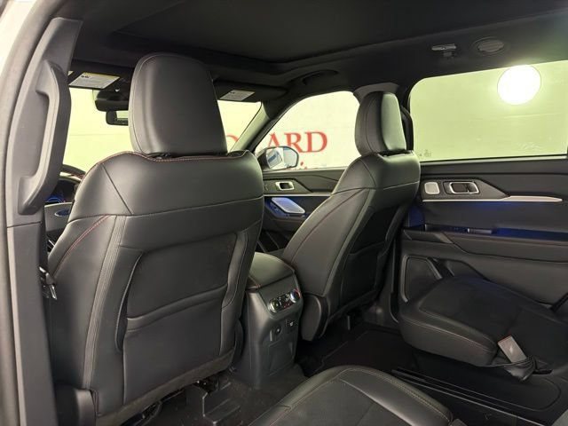 Certified 2025 Ford Explorer ST w/ Sun And Sound Package AWD/4WD image 14