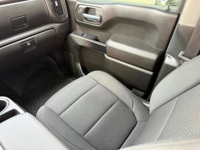 Used 2021 Chevrolet Silverado 1500 Custom Trail Boss w/ Midnight Edition image 15