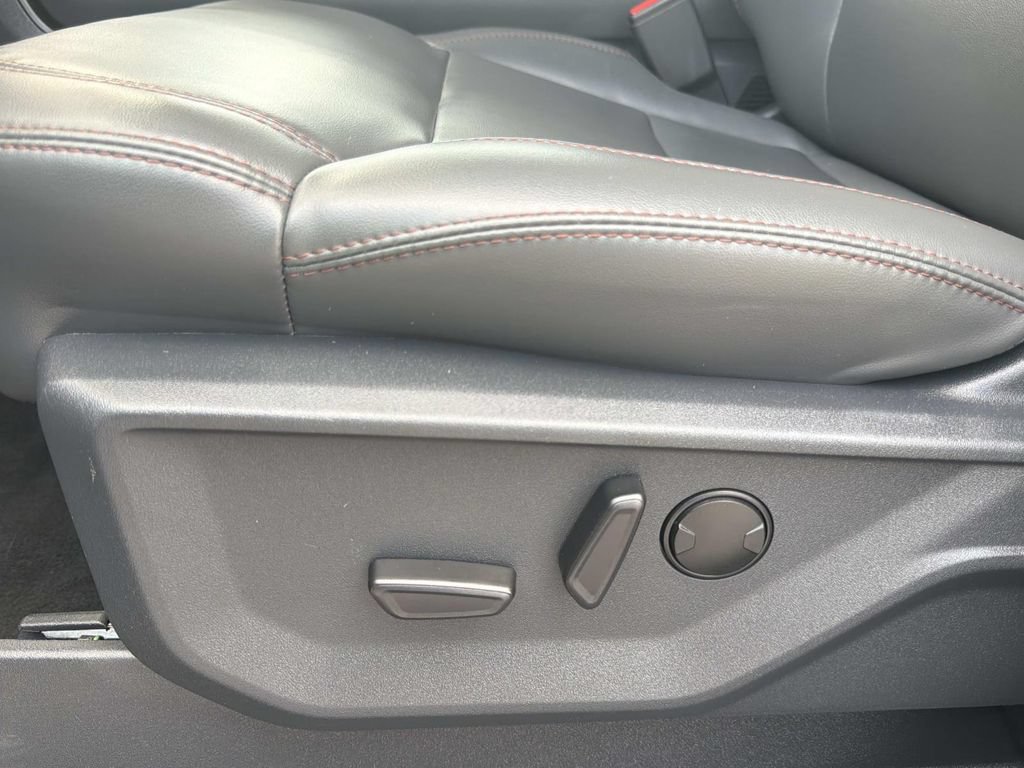 Certified 2025 Ford Expedition Max Active RWD image 14