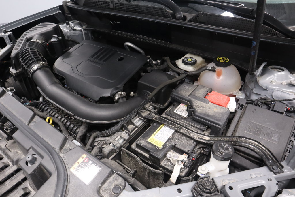 Used 2023 GMC Acadia SLE FWD image 12