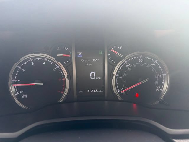Used 2024 Toyota 4Runner TRD Off-Road Premium AWD/4WD image 10