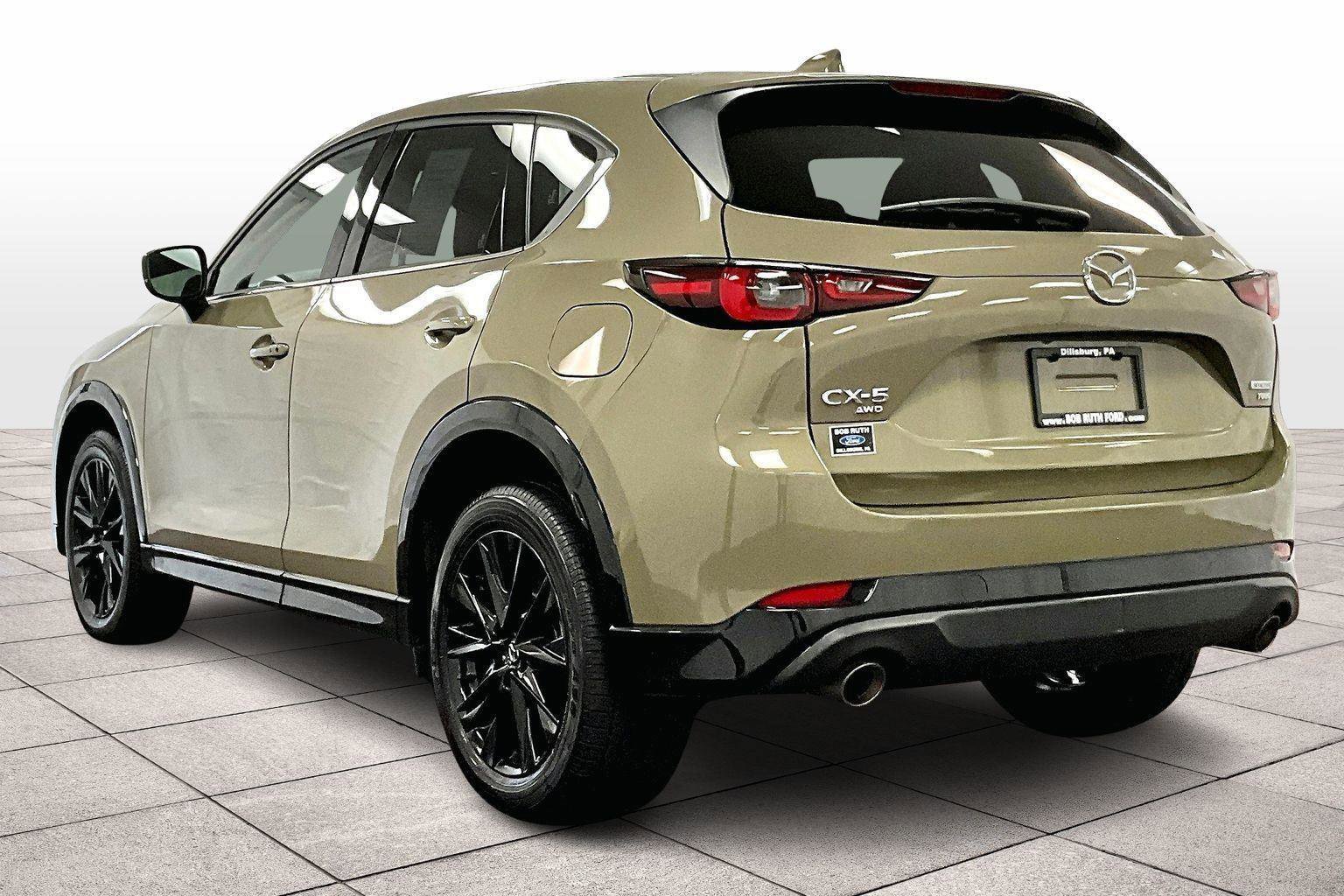 Used 2024 MAZDA CX-5 Carbon Edition image 4