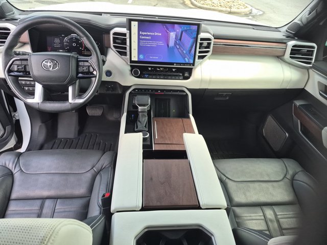Used 2024 Toyota Sequoia Capstone AWD/4WD image 32
