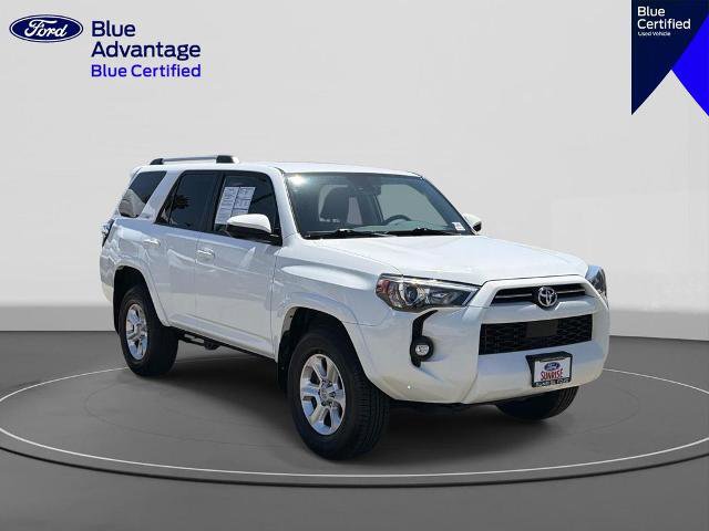 Used 2024 Toyota 4Runner SR5 AWD/4WD image 4