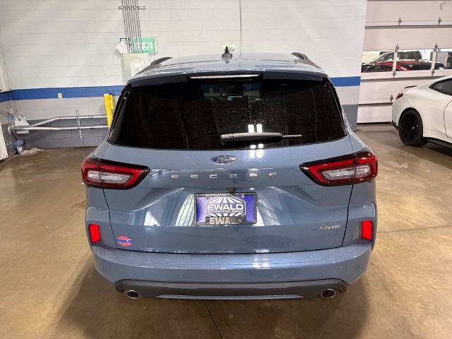 Certified 2024 Ford Escape ST-Line w/ Tech Pack #1 AWD/4WD image 5