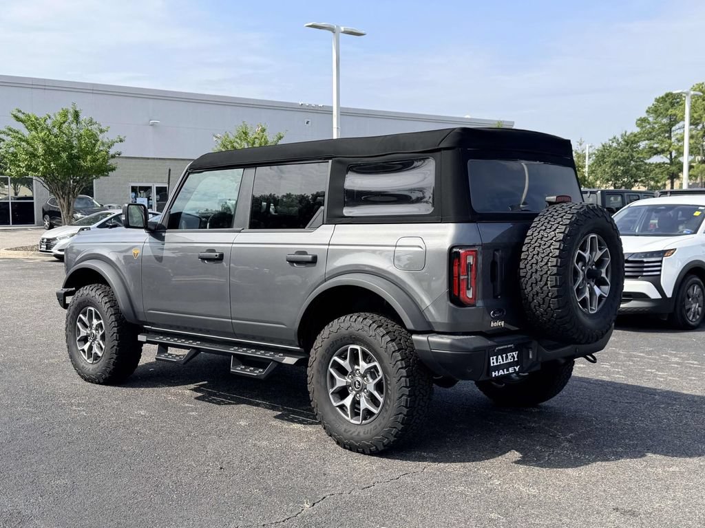 Certified 2024 Ford Bronco Badlands AWD/4WD image 4