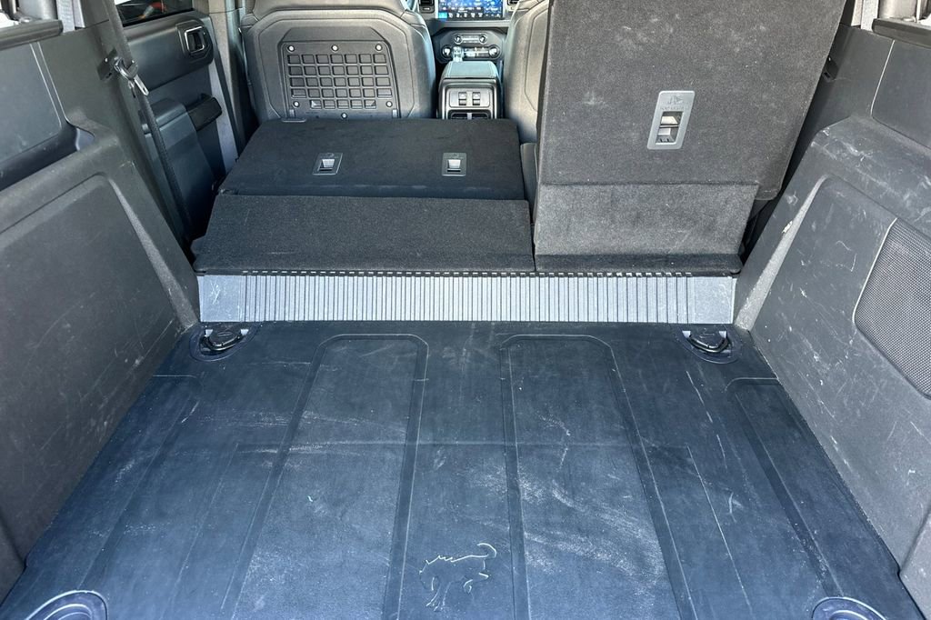 Certified 2025 Ford Bronco Badlands image 13