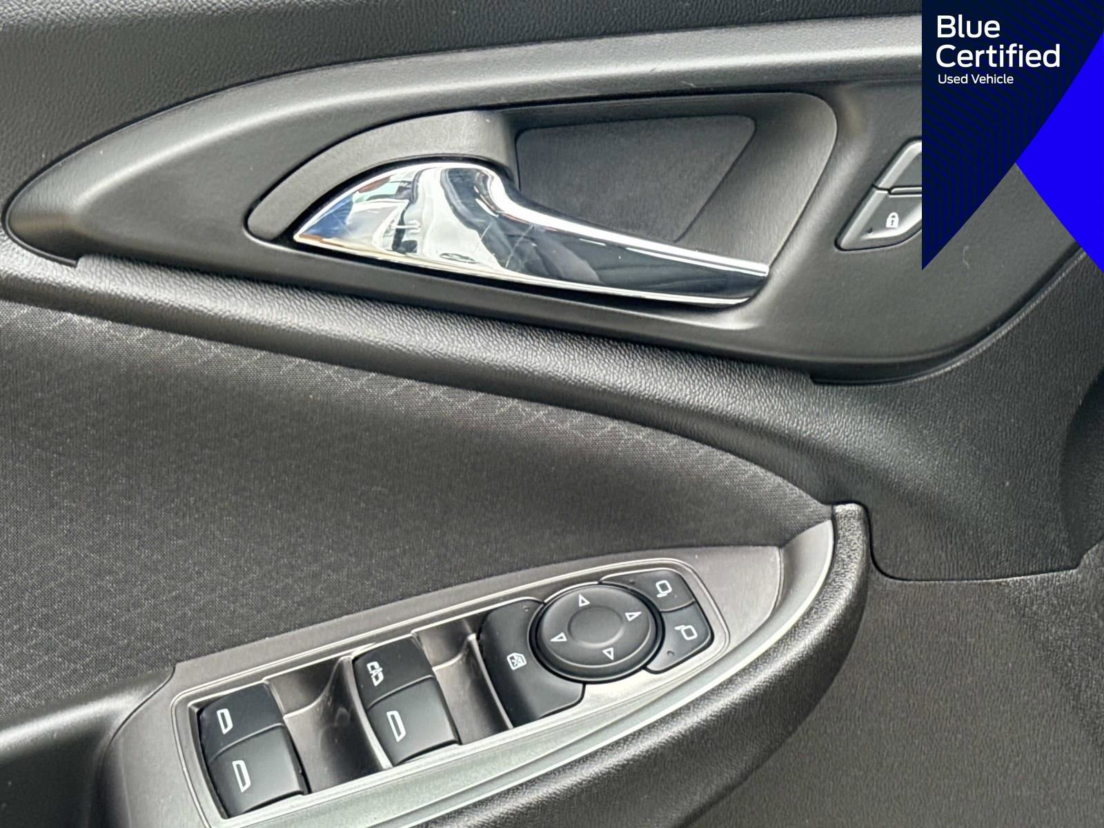 Used 2023 Chevrolet Malibu LT w/ Driver Confidence Package image 28