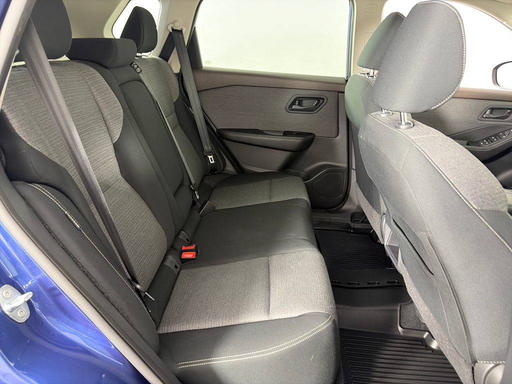 Used 2021 Nissan Rogue S AWD/4WD image 27
