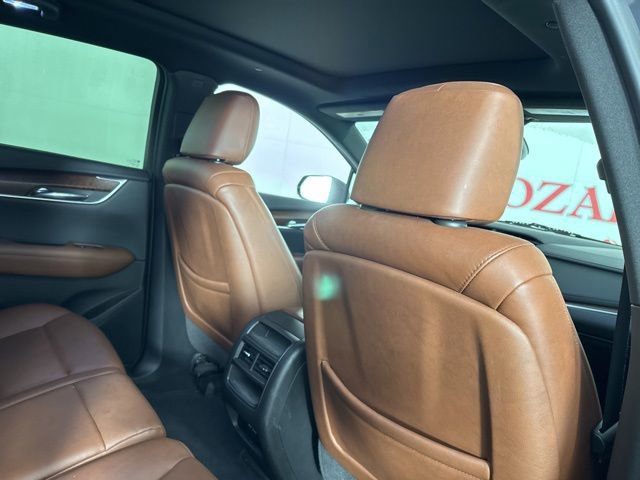 Used 2021 Cadillac XT5 Premium Luxury image 19