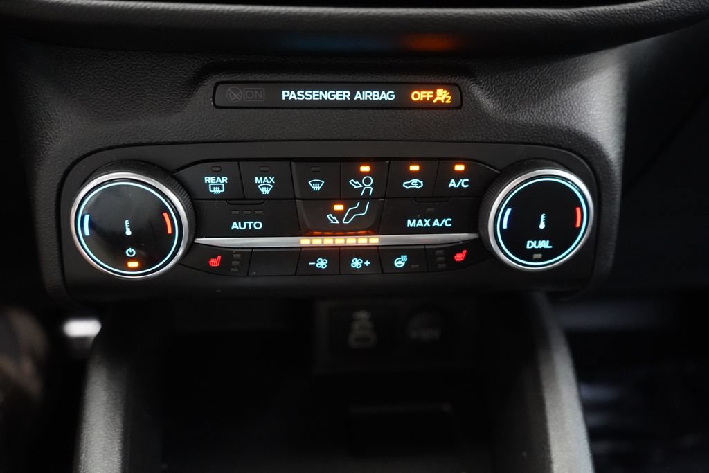Certified 2024 Ford Escape ST-Line AWD/4WD image 40