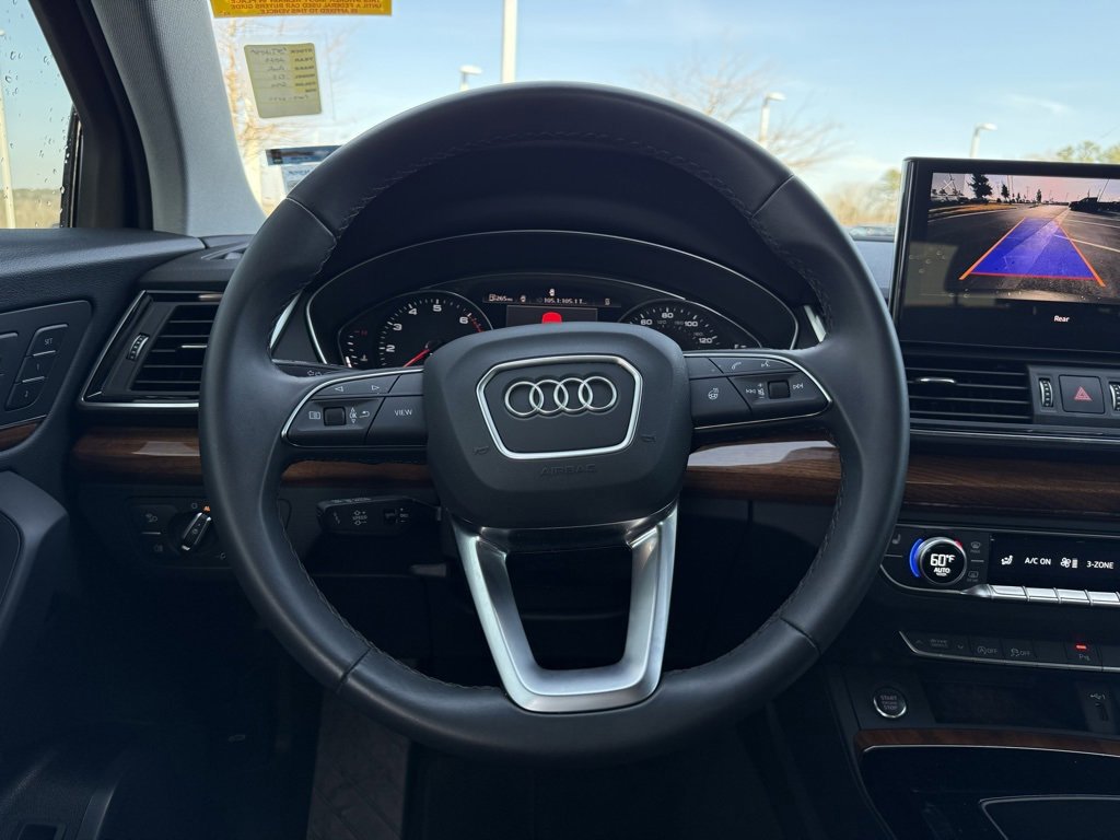 Used 2023 Audi Q5 2.0T Premium w/ Convenience Package image 14