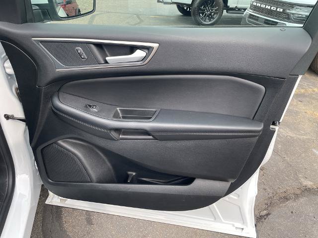 Certified 2024 Ford Edge SEL w/ Convenience Package AWD/4WD image 13