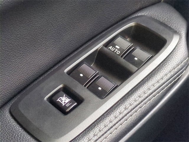 Certified 2022 Ford Ranger Lariat w/ Tremor Off-Road Package image 23