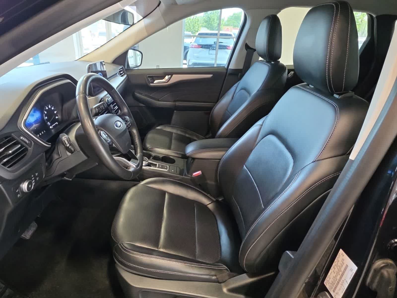 Certified 2022 Ford Escape SEL AWD/4WD image 18