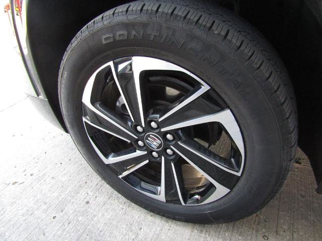 Used 2025 Buick Enclave Sport Touring AWD/4WD image 33