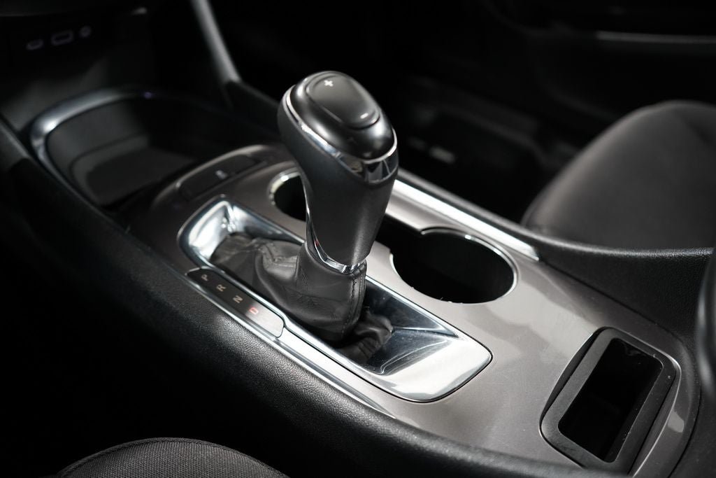Used 2019 Chevrolet Malibu LT FWD image 14