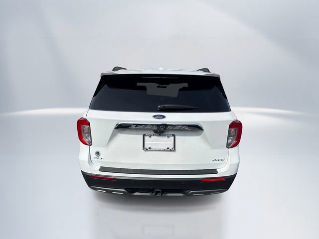 Certified 2023 Ford Explorer XLT w/ Equipment Group 202A image 4