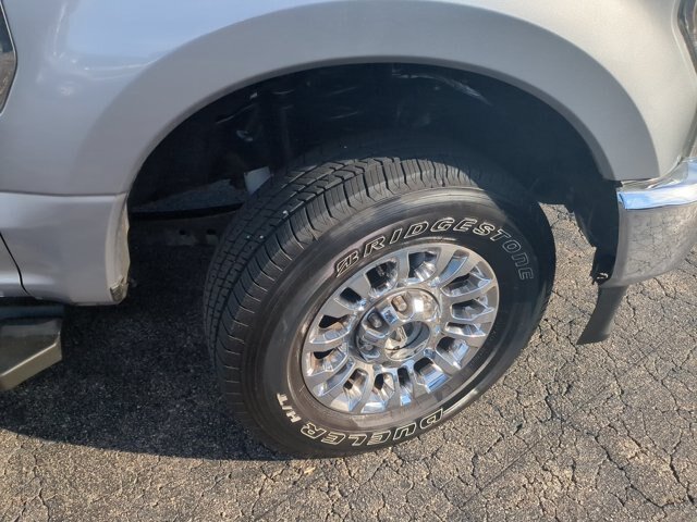 Certified 2022 Ford F250 XLT w/ XLT Premium Package AWD/4WD image 11