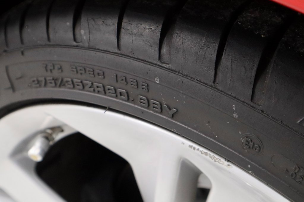 Used 2019 Chevrolet Camaro SS image 19