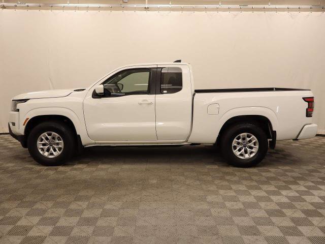 Used 2024 Nissan Frontier SV image 35