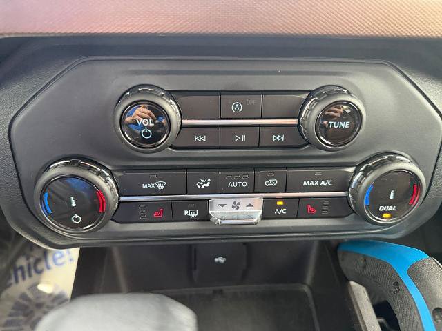 Certified 2022 Ford Bronco Outer Banks w/ Sasquatch Package AWD/4WD image 33