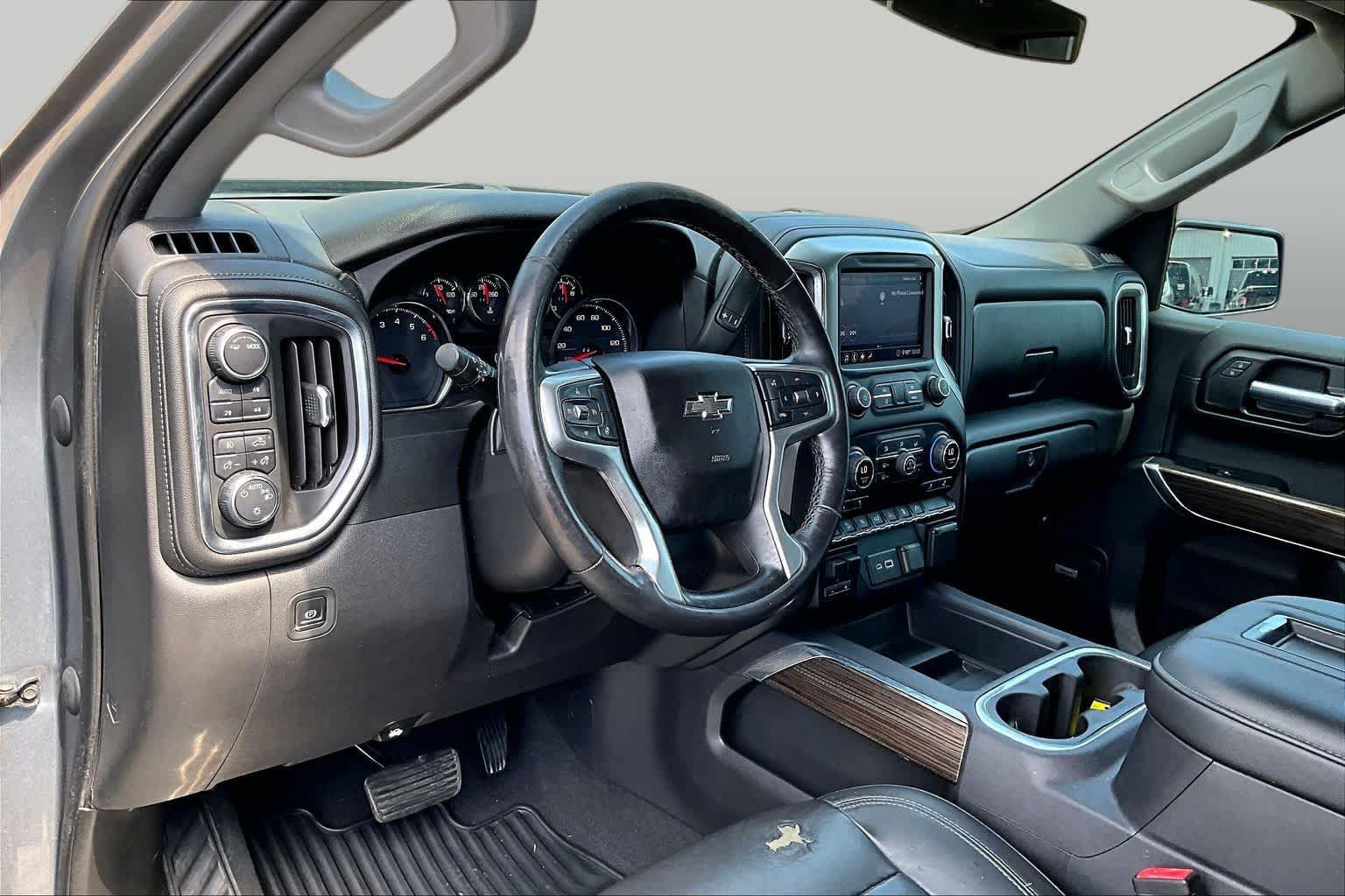 Used 2020 Chevrolet Silverado 1500 LT Trail Boss AWD/4WD image 18