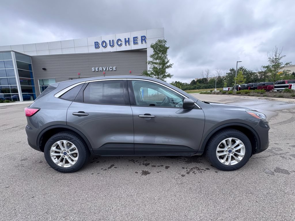 Certified 2022 Ford Escape SE AWD/4WD image 4