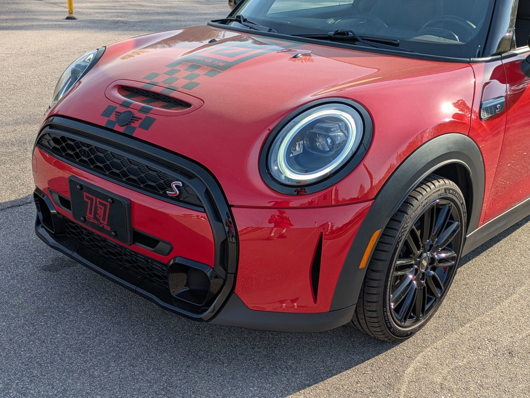 Used 2023 MINI Cooper S w/ Premium Package image 2