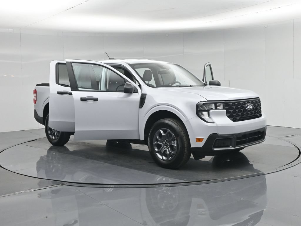 Certified 2026 Ford Maverick XLT FWD image 33