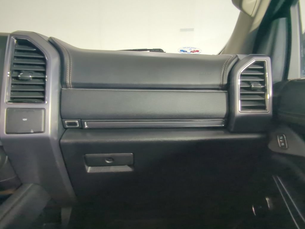 Certified 2020 Ford Expedition Platinum AWD/4WD image 30
