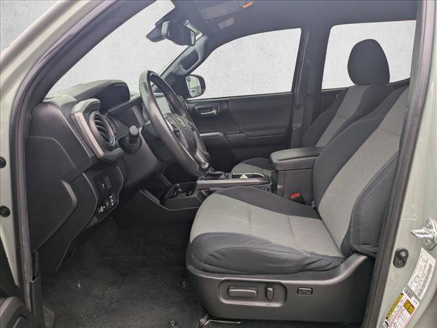 Used 2022 Toyota Tacoma TRD Sport w/ Technology Package AWD/4WD image 16