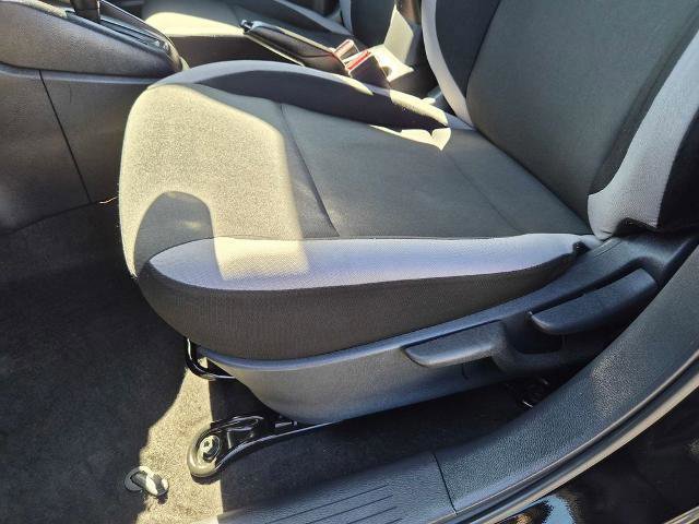 Used 2025 Nissan Versa S w/ Trunk Package image 14