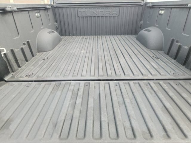 Used 2025 Toyota Tundra SR5 AWD/4WD image 32