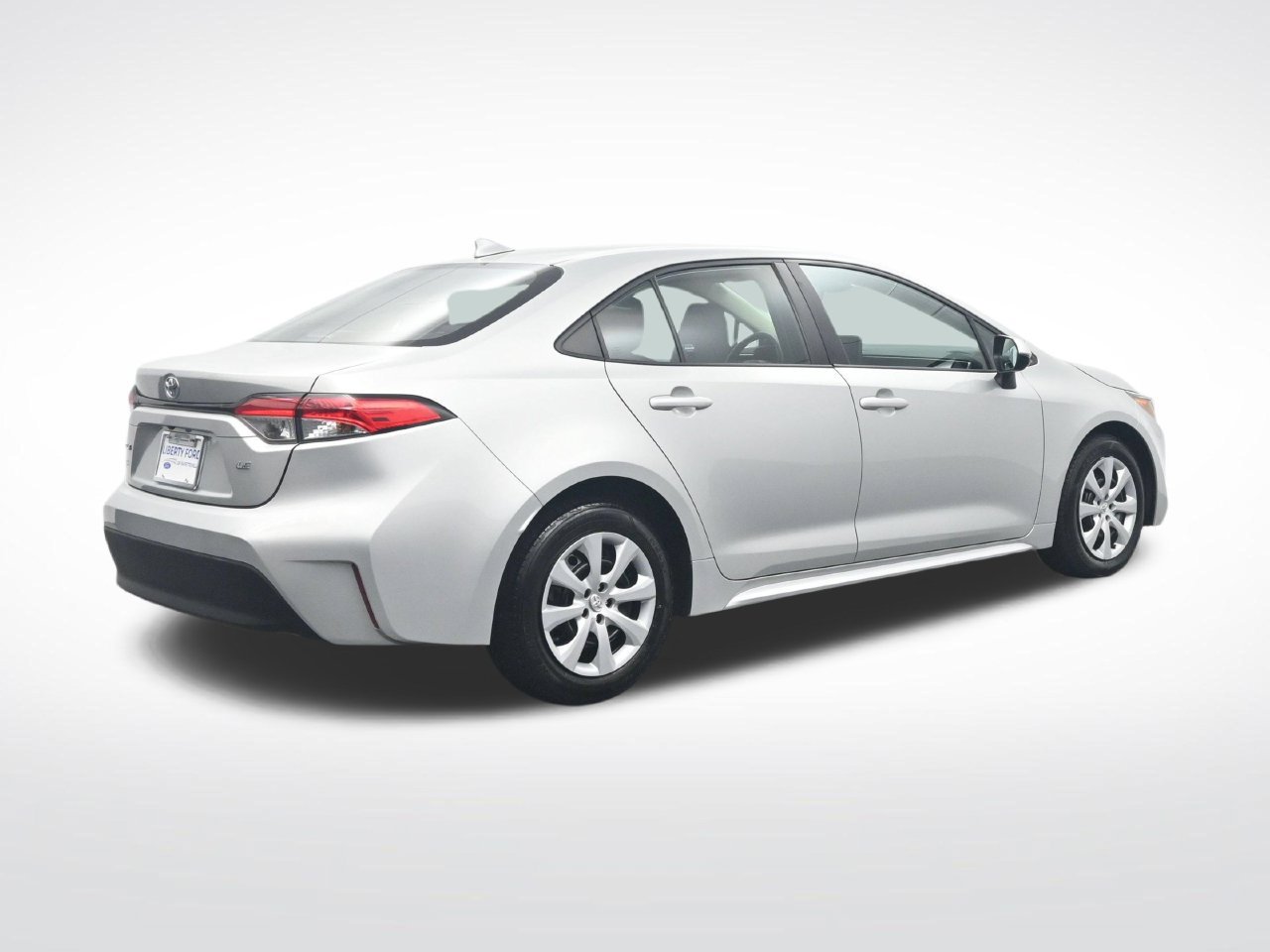 Used 2024 Toyota Corolla LE FWD image 6