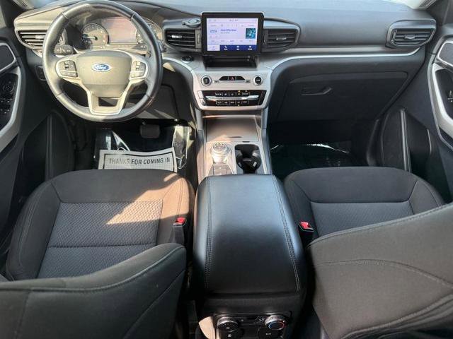 Certified 2022 Ford Explorer XLT w/ Class IV Trailer Tow Package image 12