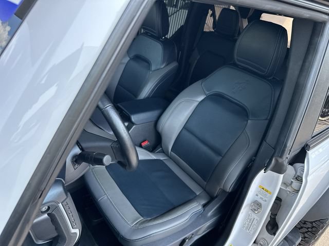 Certified 2021 Ford Bronco Outer Banks w/ Sasquatch Package AWD/4WD image 12