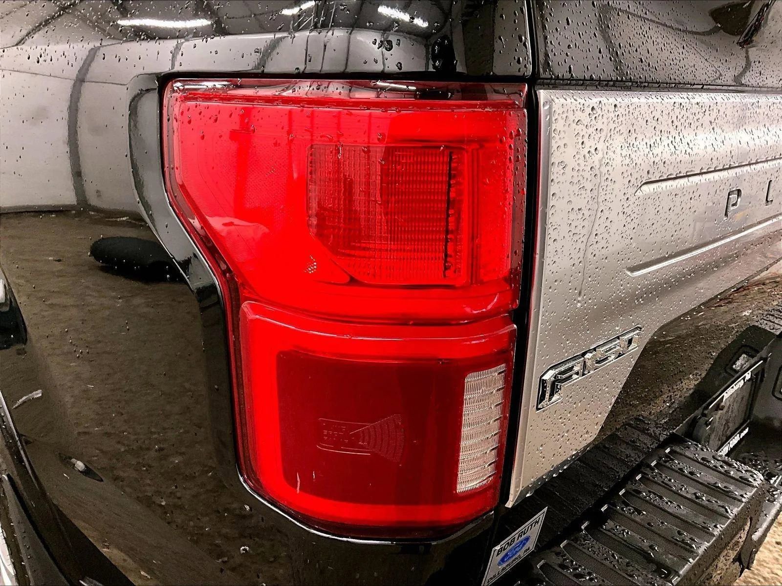 Certified 2019 Ford F150 Platinum w/ Equipment Group 701A Luxury image 28