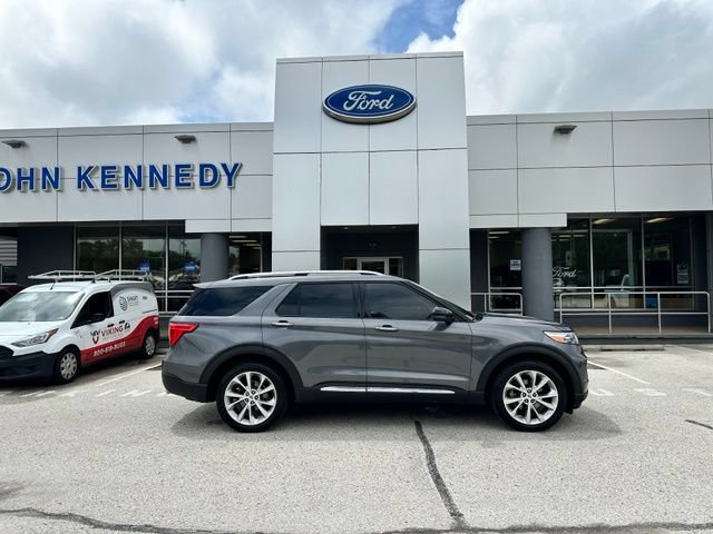 Certified 2021 Ford Explorer Platinum w/ Equipment Group 601A AWD/4WD image 22