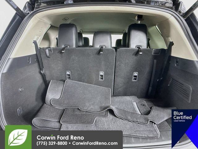 Used 2024 Nissan Pathfinder SL AWD/4WD image 29