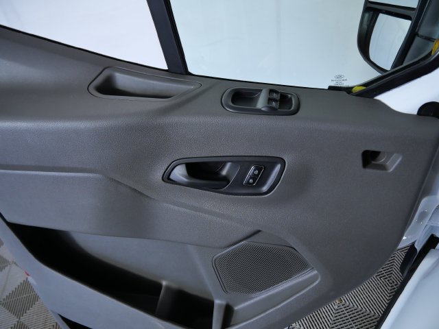 Certified 2025 Ford Transit 250 Low Roof w/ Exterior Upgrade Package RWD image 23