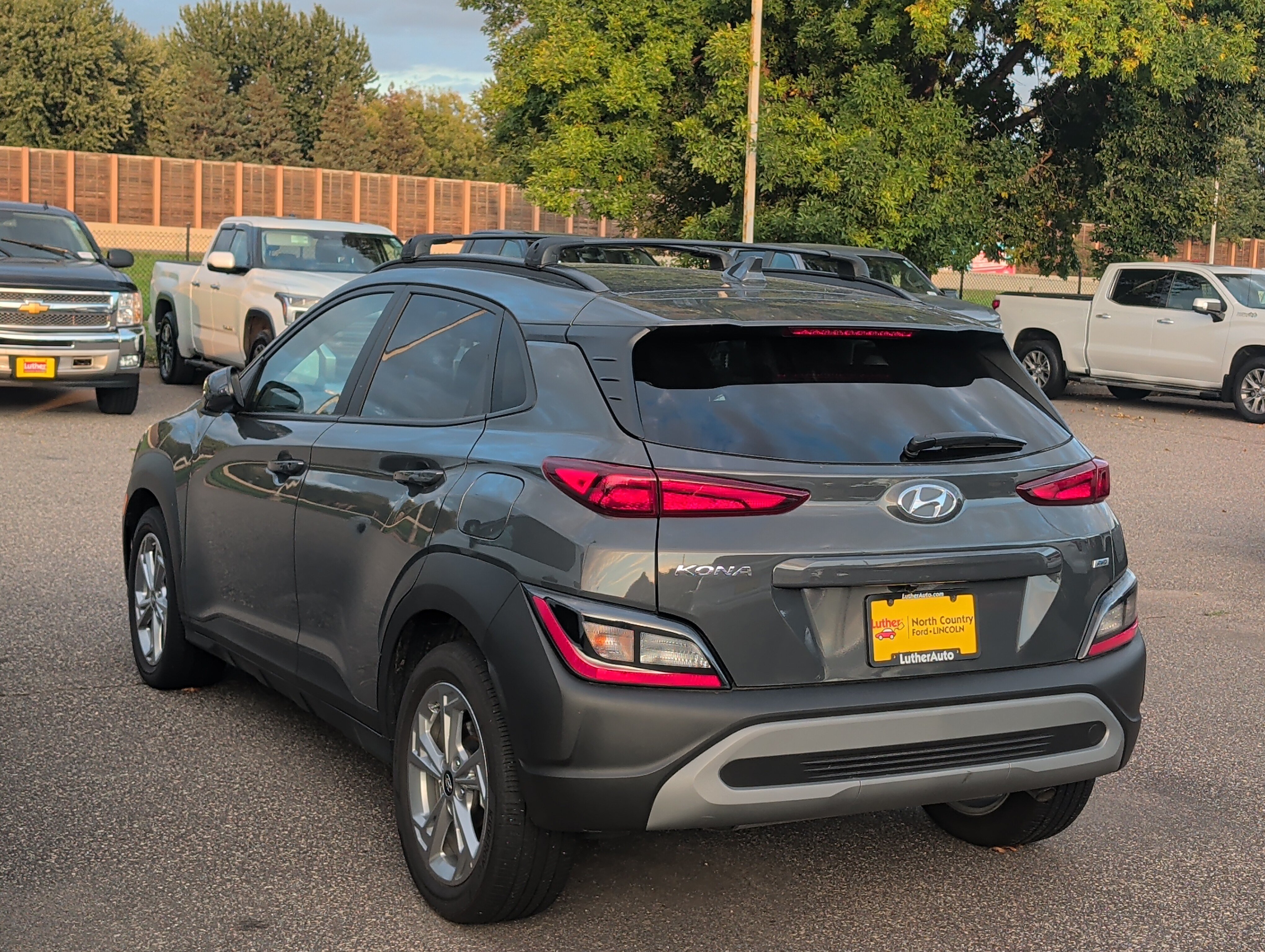 Used 2023 Hyundai Kona SEL w/ Convenience Package AWD/4WD image 4