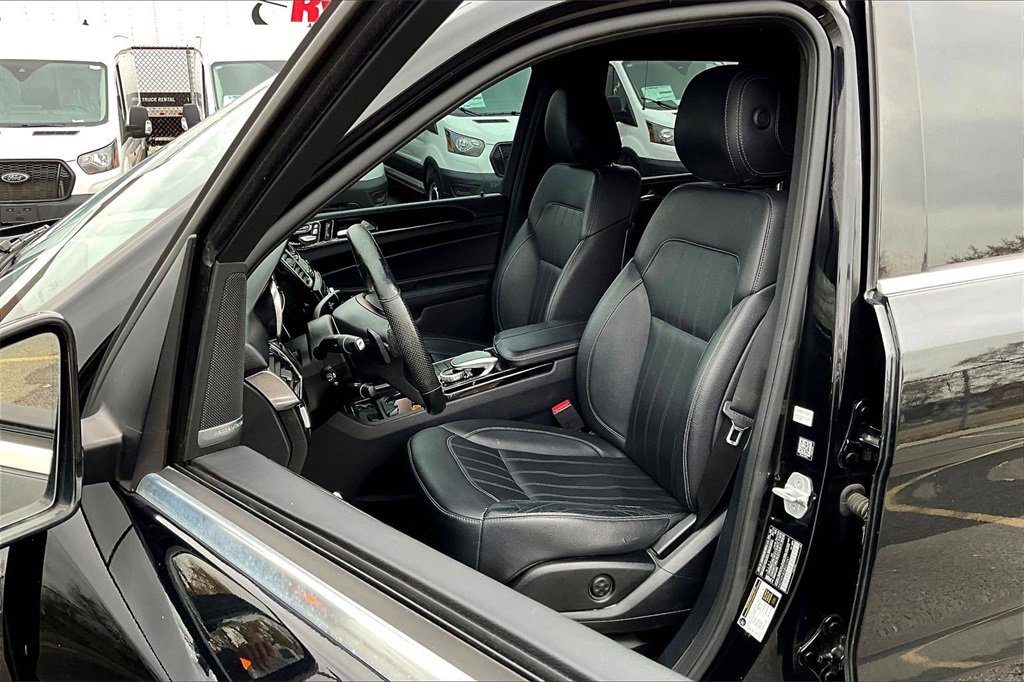 Used 2018 Mercedes-Benz GLE 350 GLE 350 w/ Premium 2 Package image 24