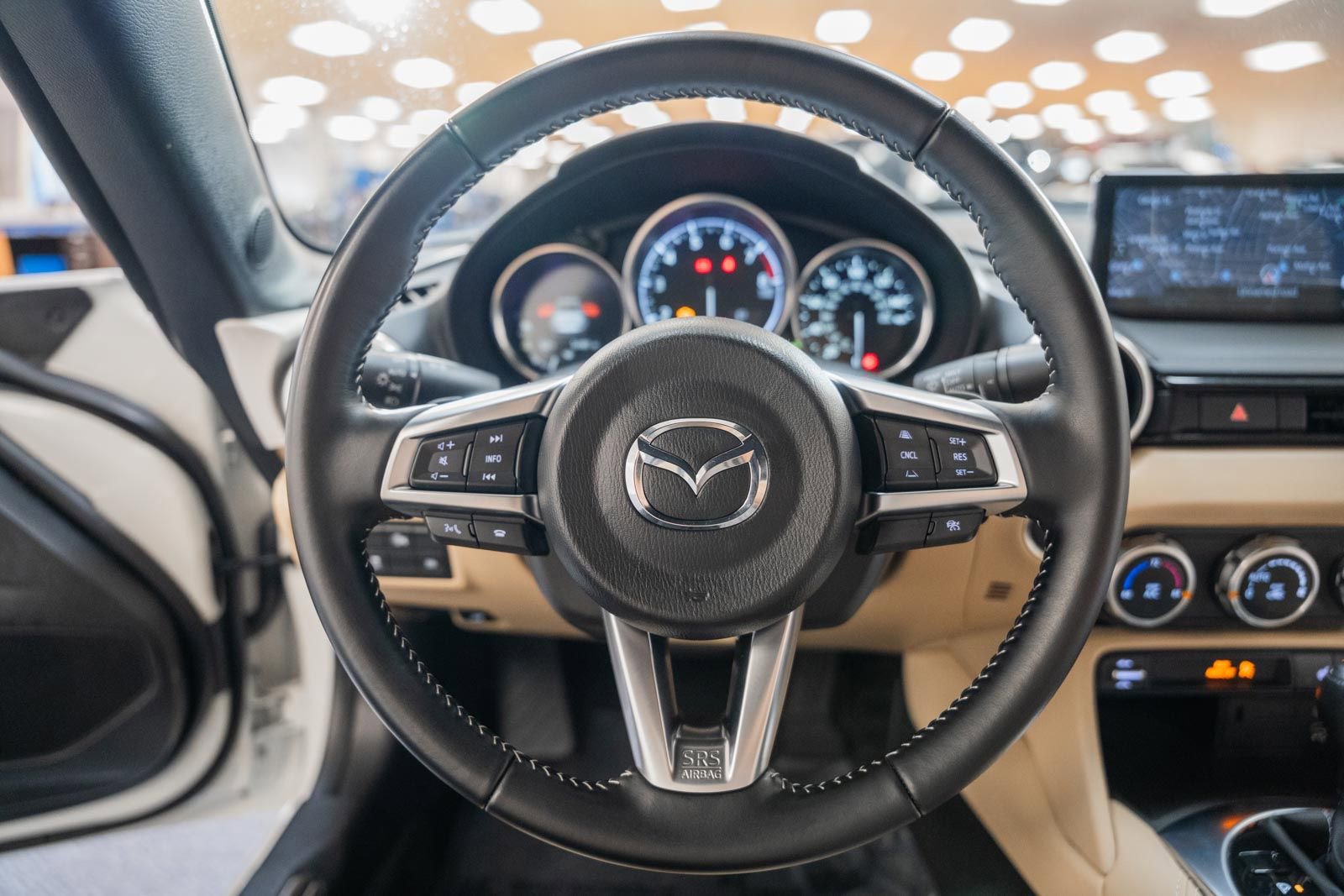 Used 2024 MAZDA MX-5 Miata RF Grand Touring w/ Weather Package image 36