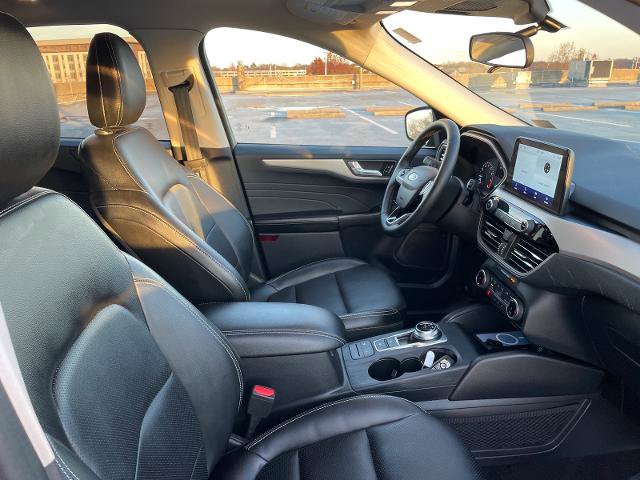 Certified 2022 Ford Escape SEL image 29