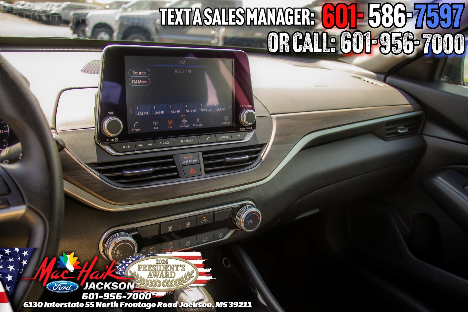 Used 2024 Nissan Altima 2.5 SV FWD image 13