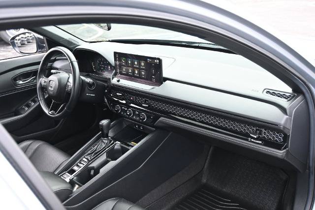 Used 2025 Honda Accord Sport image 23