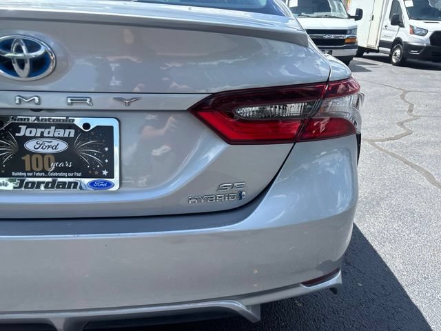 Used 2021 Toyota Camry SE FWD image 8