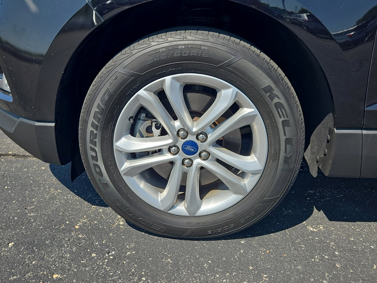 Certified 2019 Ford Edge SEL w/ Equipment Group 201A AWD/4WD image 24
